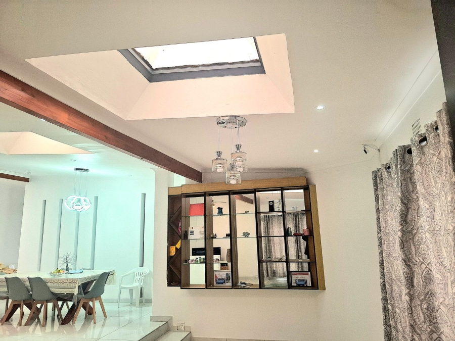 4 Bedroom Property for Sale in Welgelegen 3 Western Cape